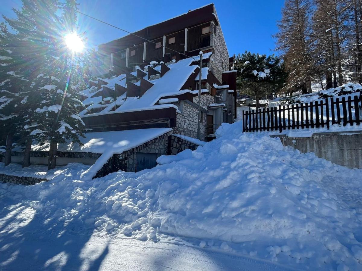 La Pigna Sbarazzina Apartamento Rocca di Cambio Exterior foto